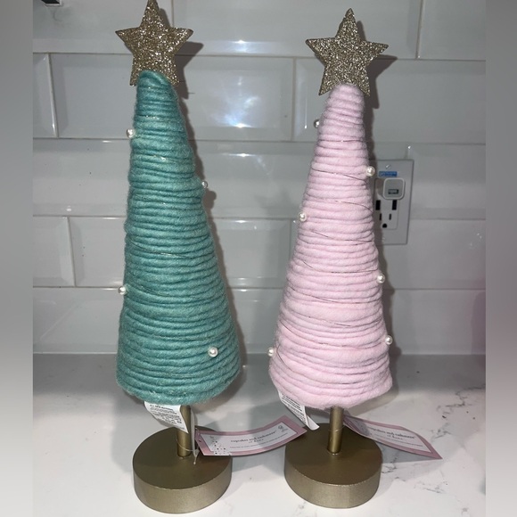 Tik Tok Viral Cupcakes & Cashmere Wicked Pink Green Pearl Xmas Trees Set of 2 - Picture 4 of 6